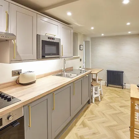 Host & - The Salt Nook *