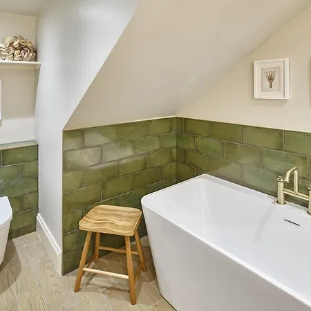 Host & - The Salt Nook *